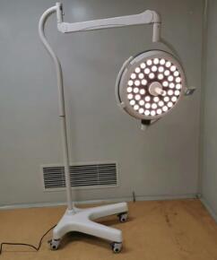 康尔健 LED手术照明灯KDL100