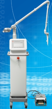 二氧化碳激光治疗机 LJL35-CB