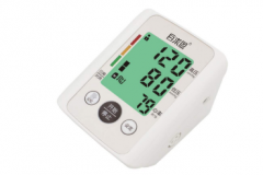 白求恩臂式电子血压计AXD-813